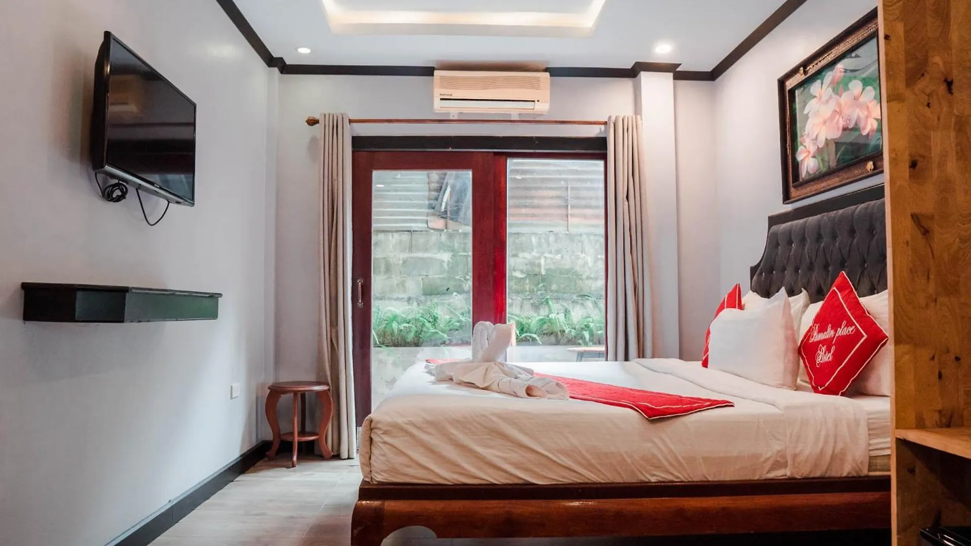Oudomsouk Guest House Luang Prabang Hotel