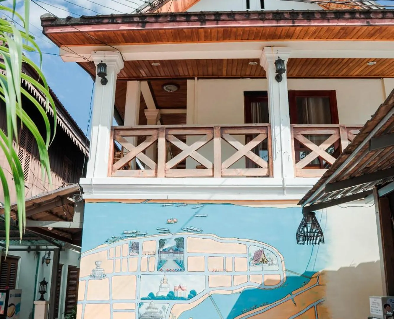 Oudomsouk Guest House Luang Prabang Hotel